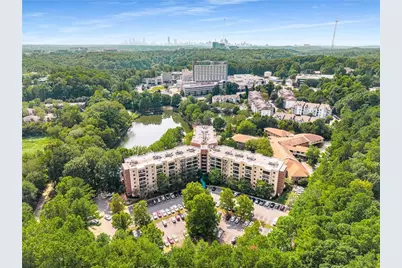 1800 Clairmont Lake #A422, Decatur, GA 30033 - Photo 1