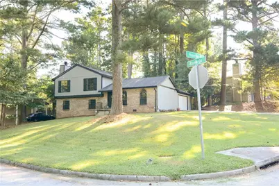 9010 Raven Drive, Jonesboro, GA 30238 - Photo 1