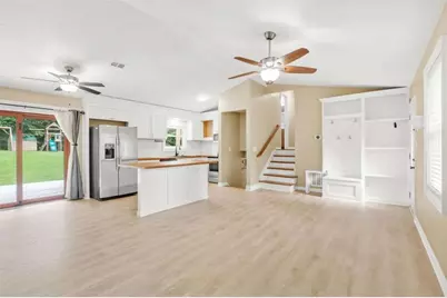 1007 Wayne Dr, Snellville, GA 30078 - Photo 1