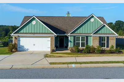 112 Shallow Way, Winder, GA 30680 - Photo 1