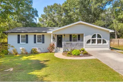 121 Ashwood Drive, Winder, GA 30680 - Photo 1