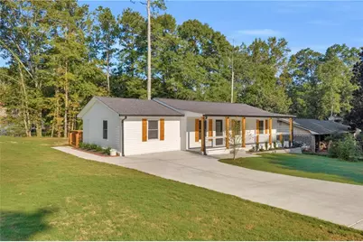 191 Orchard Circle, Commerce, GA 30529 - Photo 1