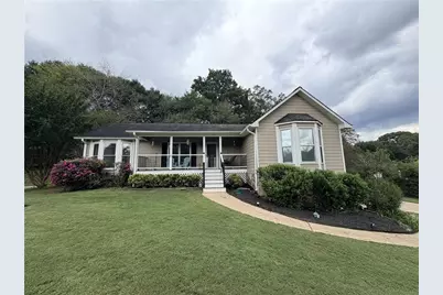 516 E Cherokee Court, Woodstock, GA 30188 - Photo 1