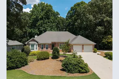 5195 Overbend Trail, Suwanee, GA 30024 - Photo 1