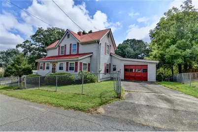 37 Spring Street, Gainesville, GA 30501 - Photo 1