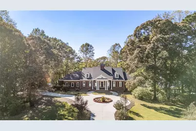 300 Island Cove Drive, Newnan, GA 30263 - Photo 1