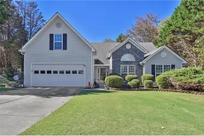 6082 Hillsdale Circle, Flowery Branch, GA 30542 - Photo 1