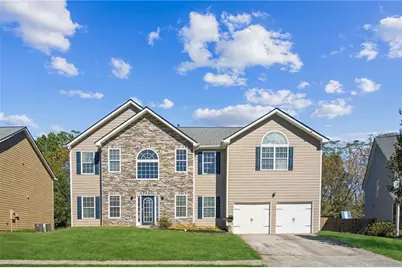 635 Hancock Avenue, Braselton, GA 30517 - Photo 1
