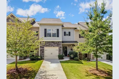 577 Oakside Place, Acworth, GA 30102 - Photo 1