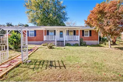 2624 Walnut Road, Gainesville, GA 30506 - Photo 1