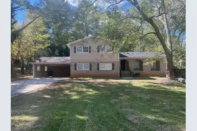 401 Barbashela Drive, Stone Mountain, GA 30088 - Photo 1