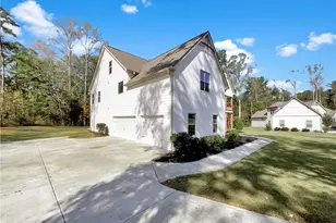 165 Durham Ests Dr, Sharpsburg, GA 30277 - Photo 13