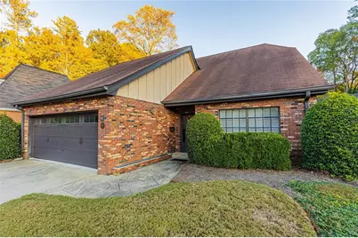 6 Westchester Square, Decatur, GA 30030 - Photo 1