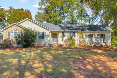 1136 Hoods Mill Road, Commerce, GA 30529 - Photo 1