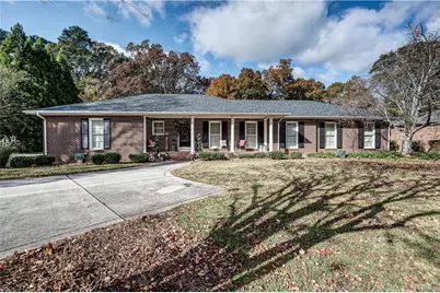 229 Hillcrest Drive, Calhoun, GA 30701 - Photo 1