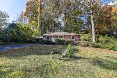 602 Clairmont Circle, Decatur, GA 30033 - Photo 1