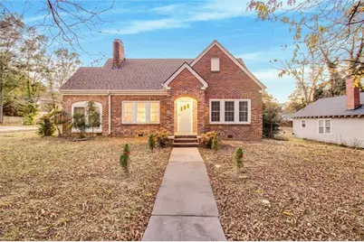 15 E New Street, Winder, GA 30680 - Photo 1