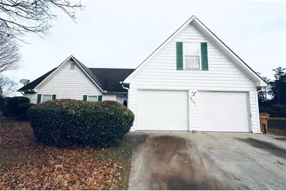 9502 Whaleys Lake Trace, Jonesboro, GA 30238 - Photo 1