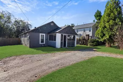 627 McWilliams Road SE, Atlanta, GA 30315 - Photo 1