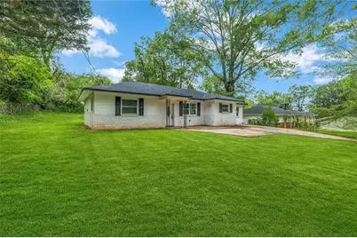 305 S 18th Street, Griffin, GA 30224 - Photo 1
