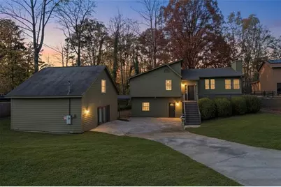 159 W Putnam Ferry Road, Woodstock, GA 30189 - Photo 1