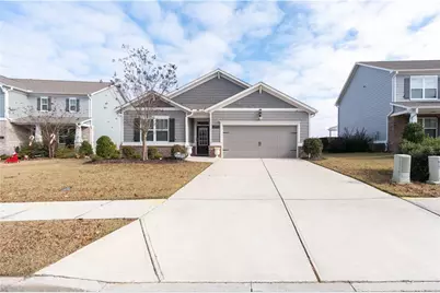 6872 Lake Overlook Lane, Flowery Branch, GA 30542 - Photo 1