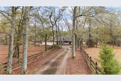 165 Shamrock Drive, Fayetteville, GA 30215 - Photo 1