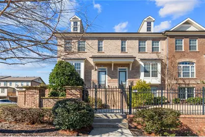 1002 Township Square, Alpharetta, GA 30022 - Photo 1