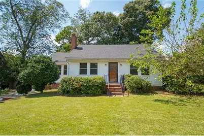 66 Cleveland Avenue, Hartwell, GA 30643 - Photo 1