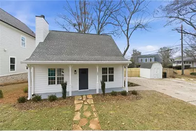 180 Summit Avenue SE, Marietta, GA 30060 - Photo 1