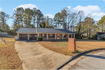 1999 Sewing Circle, Lithonia, GA 30058 - Photo 1