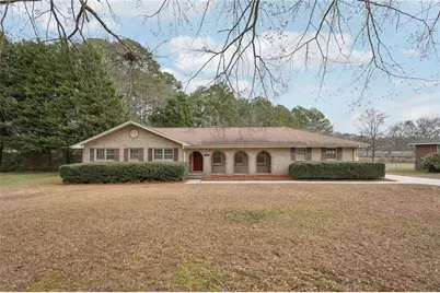 2576 Ashworth Lake Road, Snellville, GA 30078 - Photo 1
