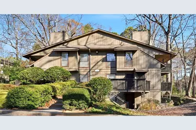 109 Cumberland Court SE, Smyrna, GA 30080 - Photo 1