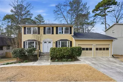 521 Rue Montaigne, Stone Mountain, GA 30083 - Photo 1