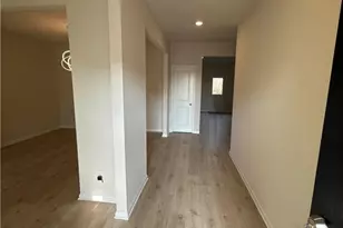 156 Oliver Dr, Locust Grove, GA 30248 - Photo 5