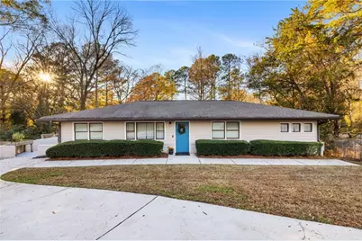 2986 Wilson Circle, Decatur, GA 30033 - Photo 1
