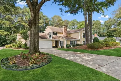115 Great Oaks Lane, Roswell, GA 30075 - Photo 1