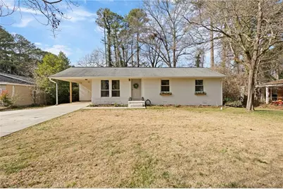 566 Lyle Drive SE, Marietta, GA 30067 - Photo 1