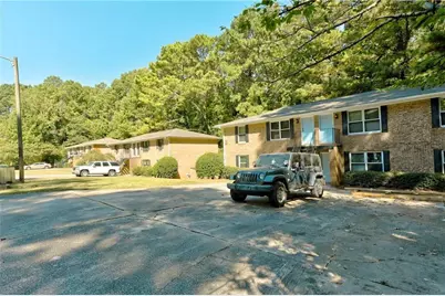 559 Evergreen Terrace, Forest Park, GA 30297 - Photo 1