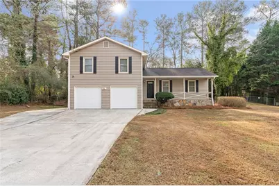 7562 Asbury Manor Drive, Lithonia, GA 30058 - Photo 1