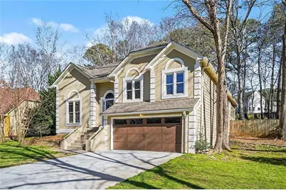 911 Brookmont Drive SW, Marietta, GA 30064 - Photo 1