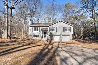 5960 Sutton Place, Douglasville, GA 30135 - Photo 1