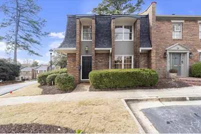 27 Old Ivy Square NE, Atlanta, GA 30342 - Photo 1