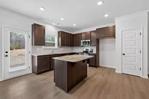 48 Alameda St, Loganville, GA 30052 - Photo 5