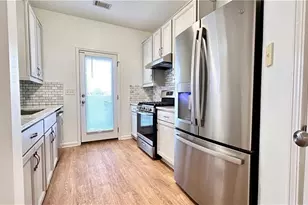 6243 Shoreview Cir, Flowery Branch, GA 30542 - Photo 7