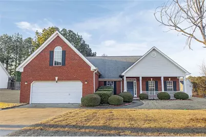 1932 Commons View Circle, Snellville, GA 30078 - Photo 1