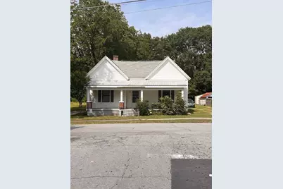 18 E New Street, Winder, GA 30680 - Photo 1