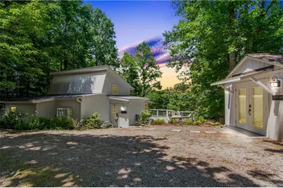 1056 Sky Hawk Mountain Rd, Hiawassee, GA 30546 - Photo 1