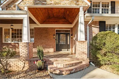 2686 Parkview Drive NE, Atlanta, GA 30345 - Photo 1