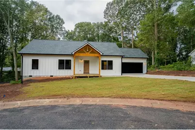 83 Crestwood Drive, Hartwell, GA 30643 - Photo 1